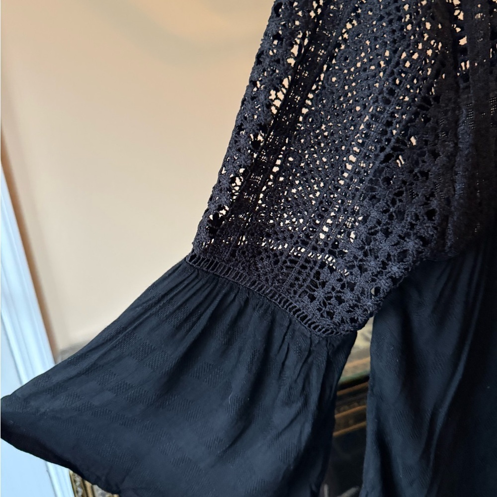 Women's Black Lace Button-Up Top - Picture 3 of 5